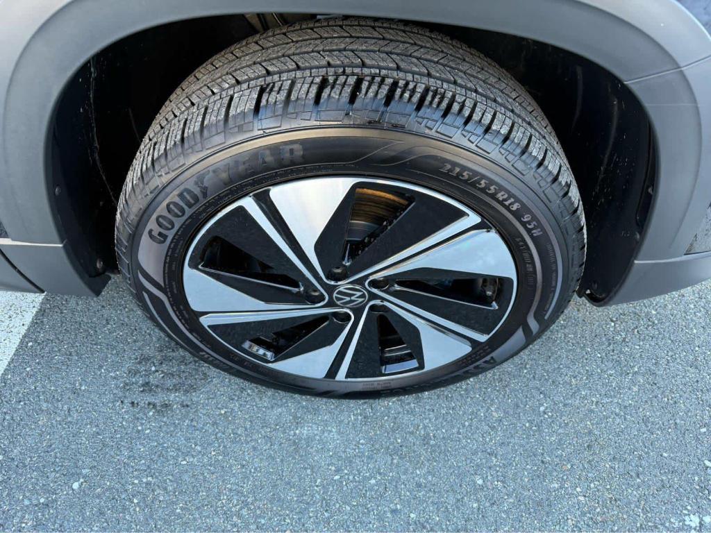 used 2025 Volkswagen Taos car, priced at $26,495