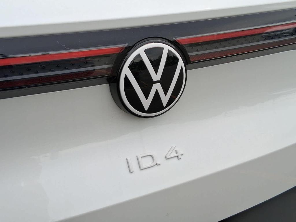 new 2026 Volkswagen ID.4 car, priced at $44,167