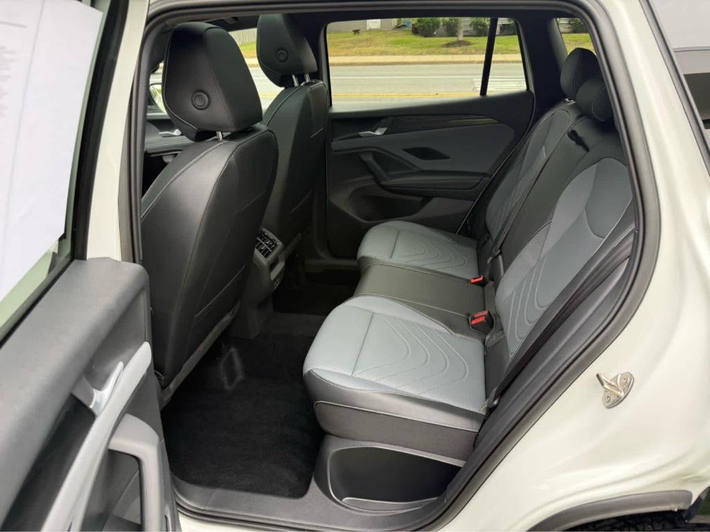 used 2025 Volkswagen Tiguan car, priced at $36,494