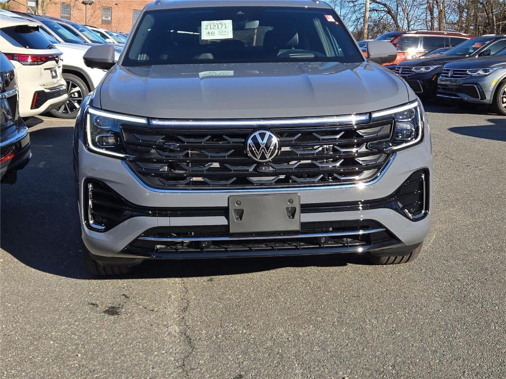 new 2026 Volkswagen Atlas Cross Sport car, priced at $52,002