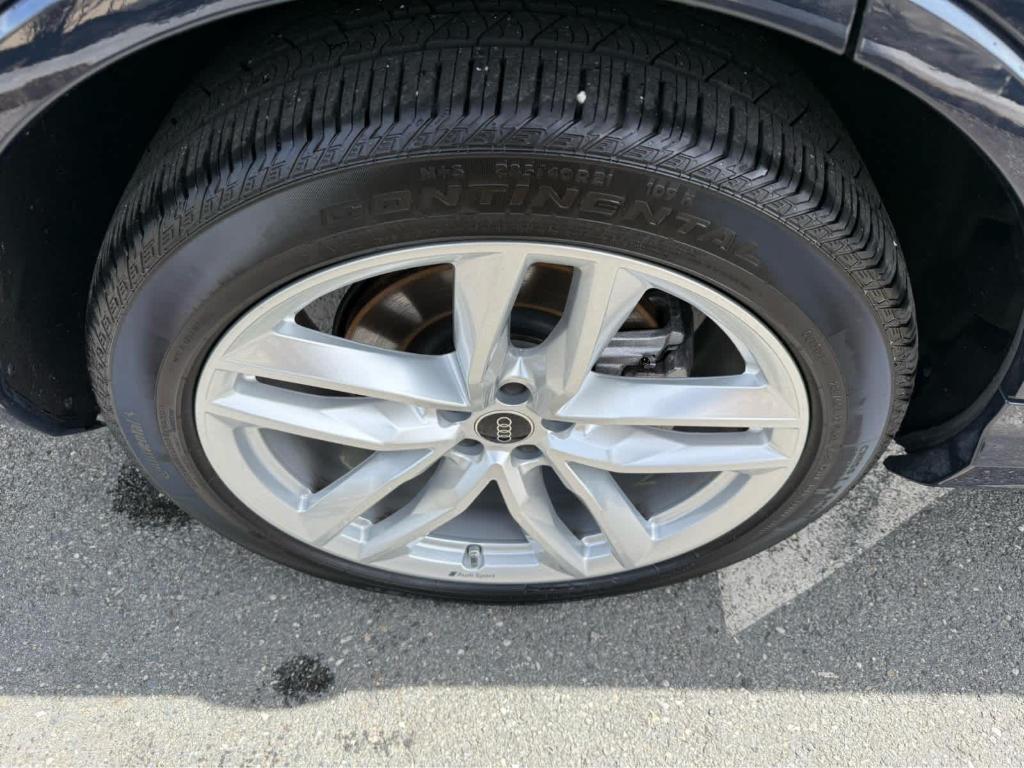 used 2025 Audi Q7 car, priced at $57,994