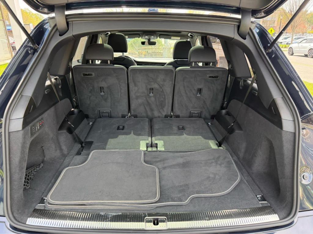 used 2025 Audi Q7 car, priced at $57,994