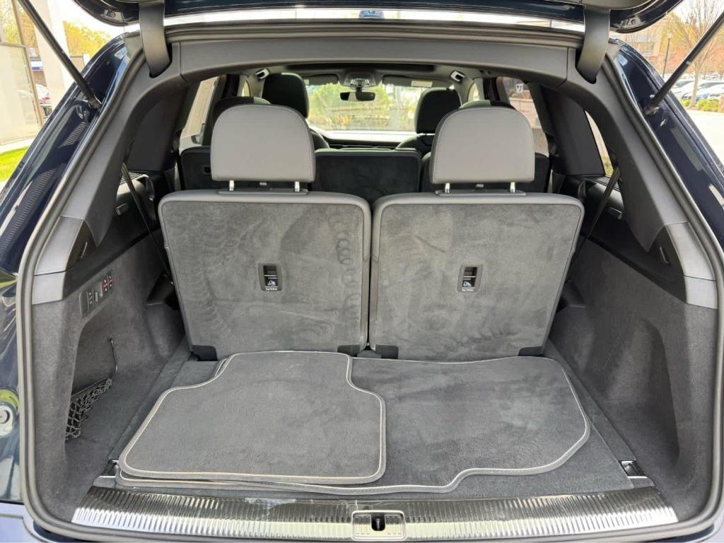 used 2025 Audi Q7 car, priced at $57,994