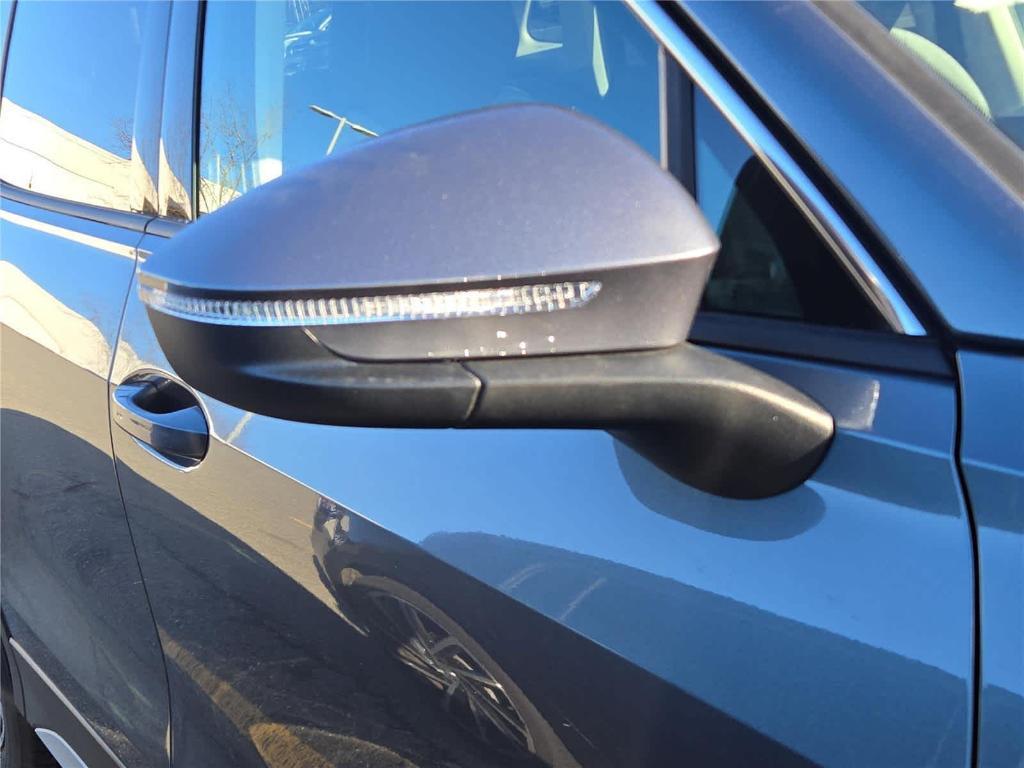 new 2026 Volkswagen Tiguan car, priced at $32,434