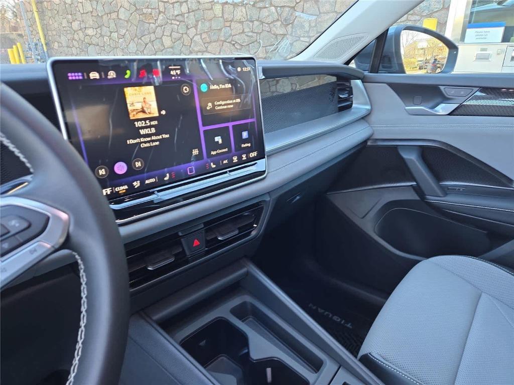 new 2026 Volkswagen Tiguan car, priced at $35,145