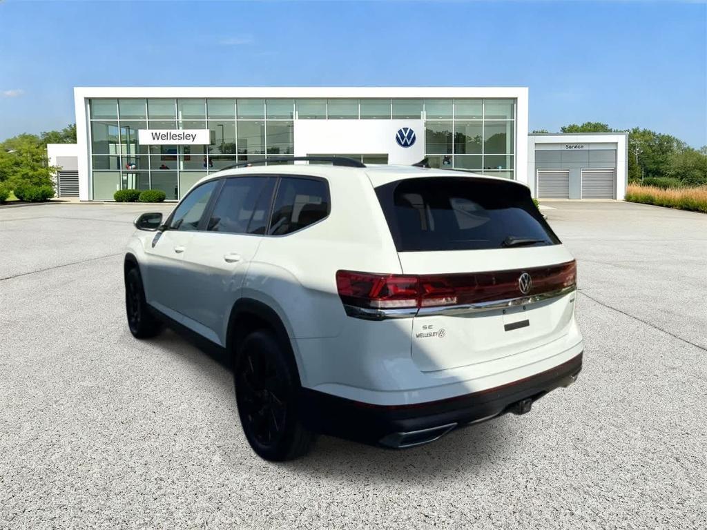 used 2025 Volkswagen Atlas car, priced at $39,494