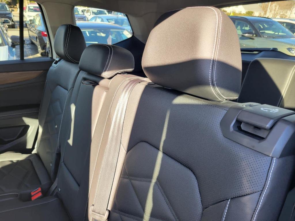 new 2026 Volkswagen Atlas car, priced at $39,821