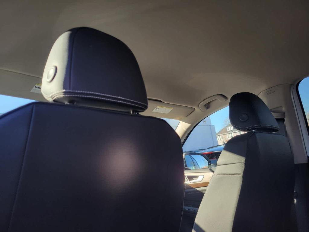 new 2026 Volkswagen Atlas car, priced at $39,821