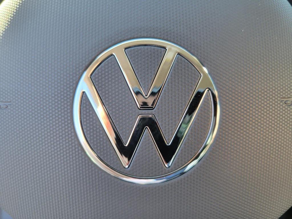 new 2026 Volkswagen Atlas car, priced at $39,821