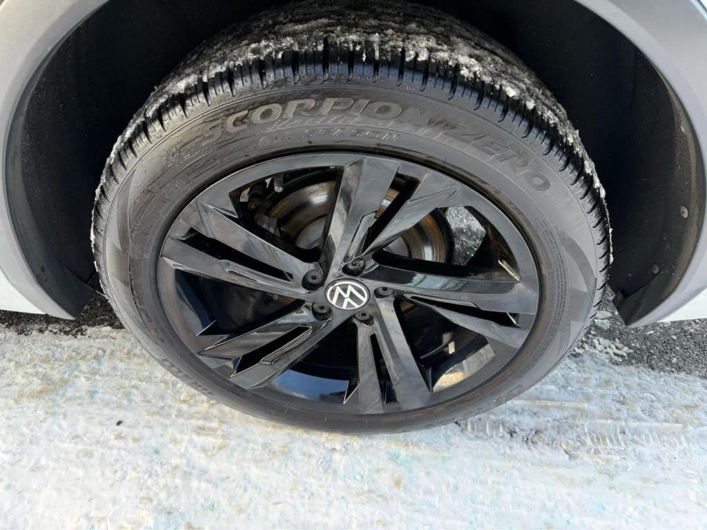 used 2024 Volkswagen Tiguan car, priced at $26,995
