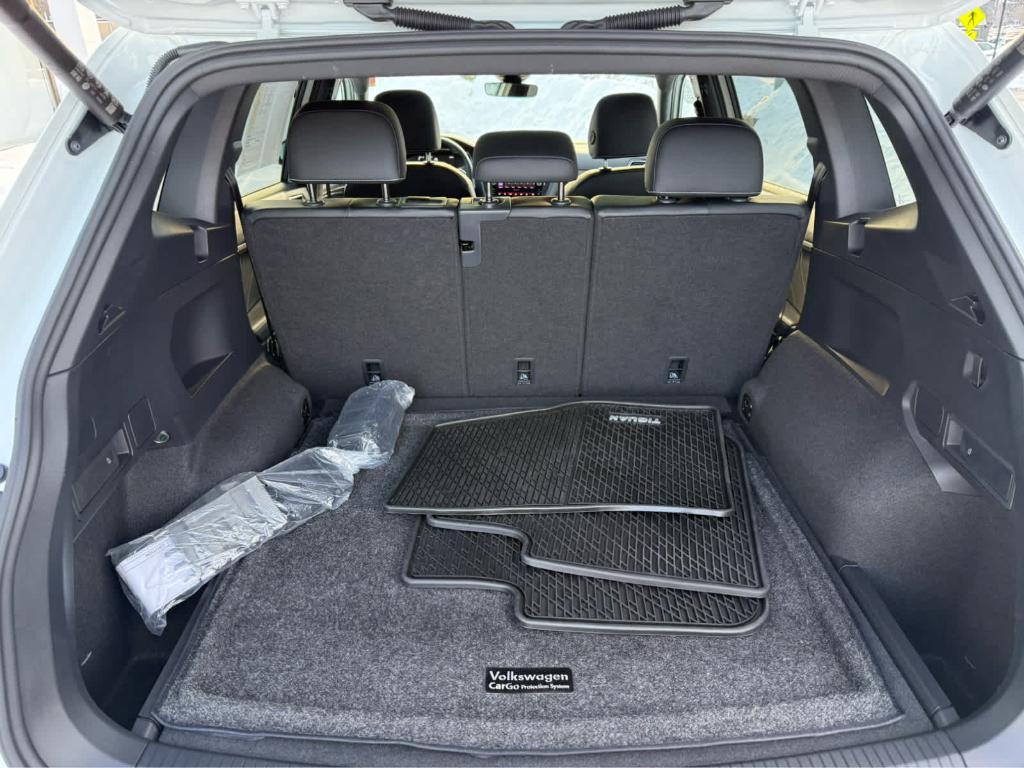 used 2024 Volkswagen Tiguan car, priced at $27,995