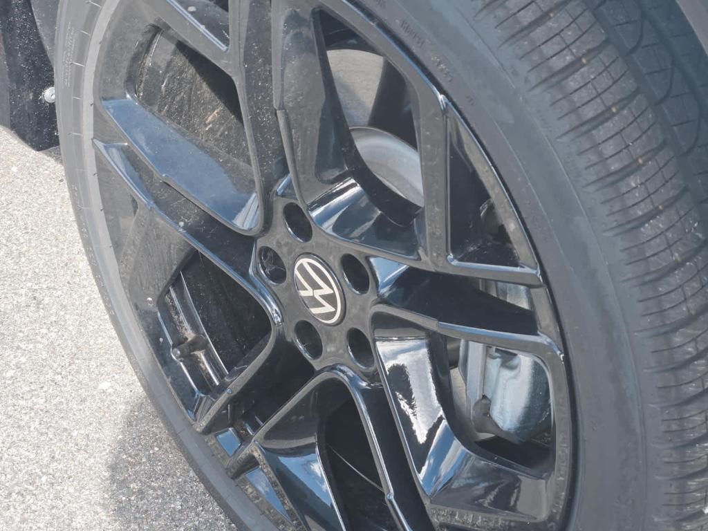 new 2026 Volkswagen Tiguan car, priced at $39,105