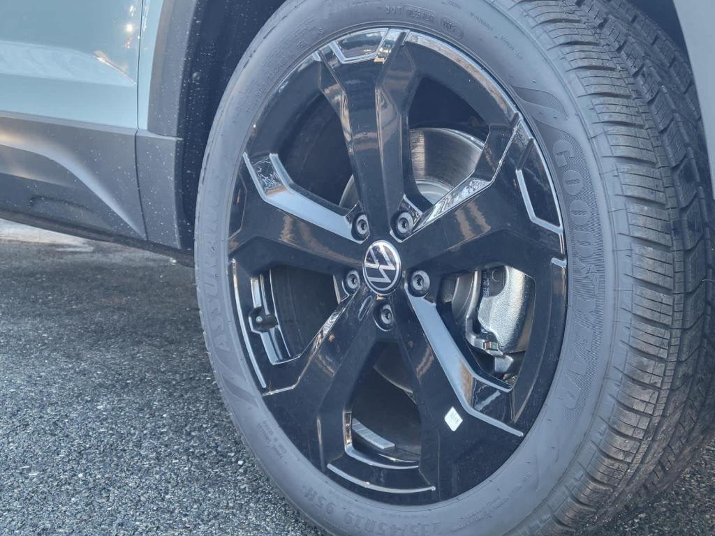 new 2026 Volkswagen Taos car, priced at $34,248