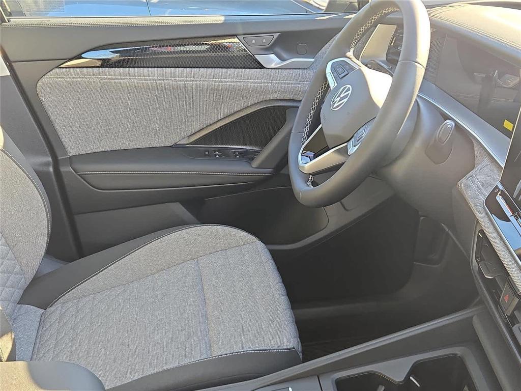 new 2026 Volkswagen Tiguan car, priced at $32,434