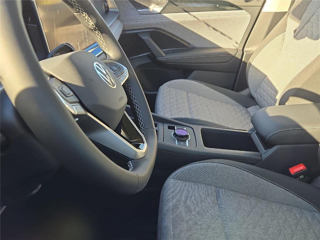 new 2026 Volkswagen Tiguan car, priced at $32,434