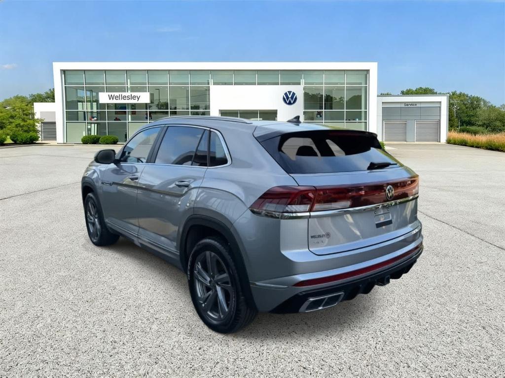used 2024 Volkswagen Atlas Cross Sport car, priced at $34,995