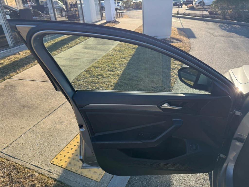 used 2024 Volkswagen Jetta car, priced at $20,495