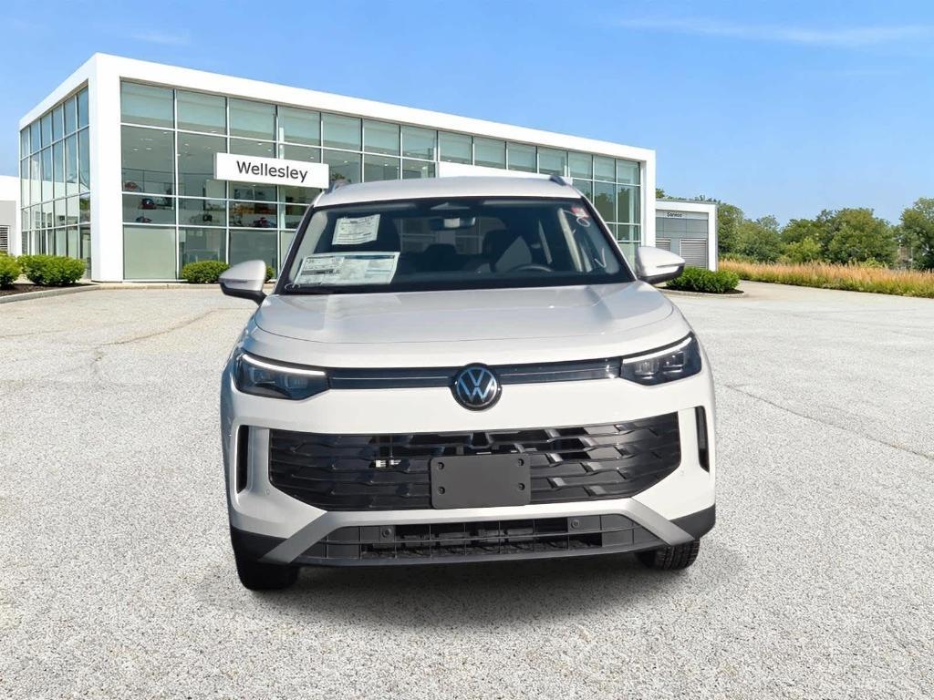 new 2026 Volkswagen Tiguan car, priced at $32,434