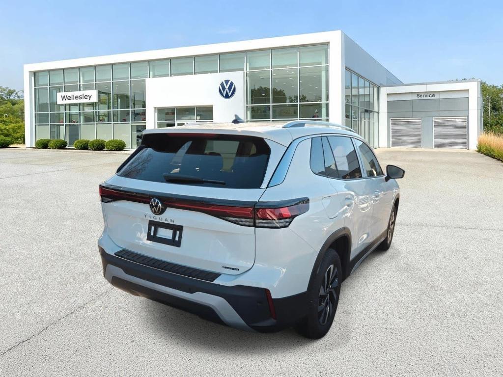 new 2026 Volkswagen Tiguan car, priced at $32,434