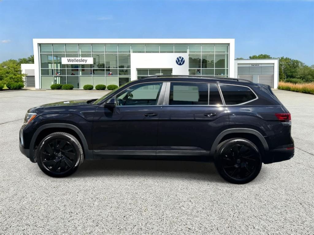 used 2024 Volkswagen Atlas car, priced at $32,494