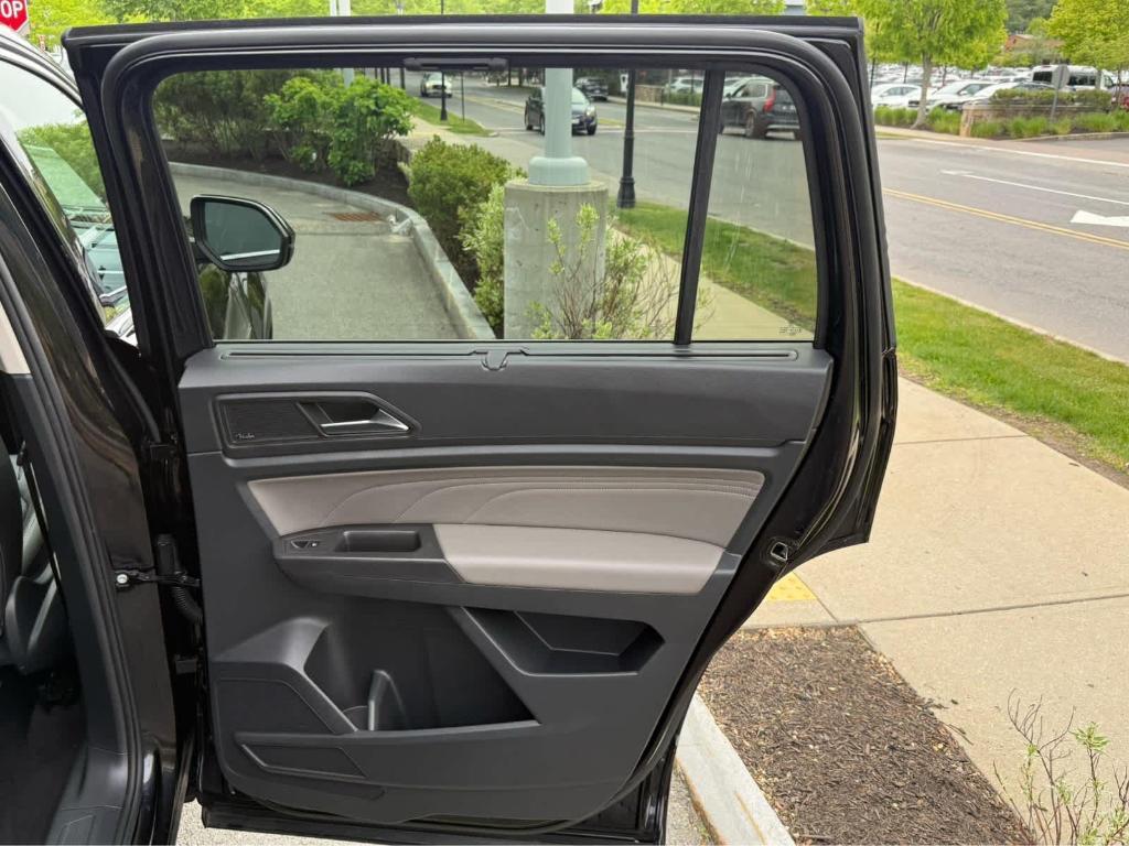 used 2023 Volkswagen Atlas car, priced at $38,494