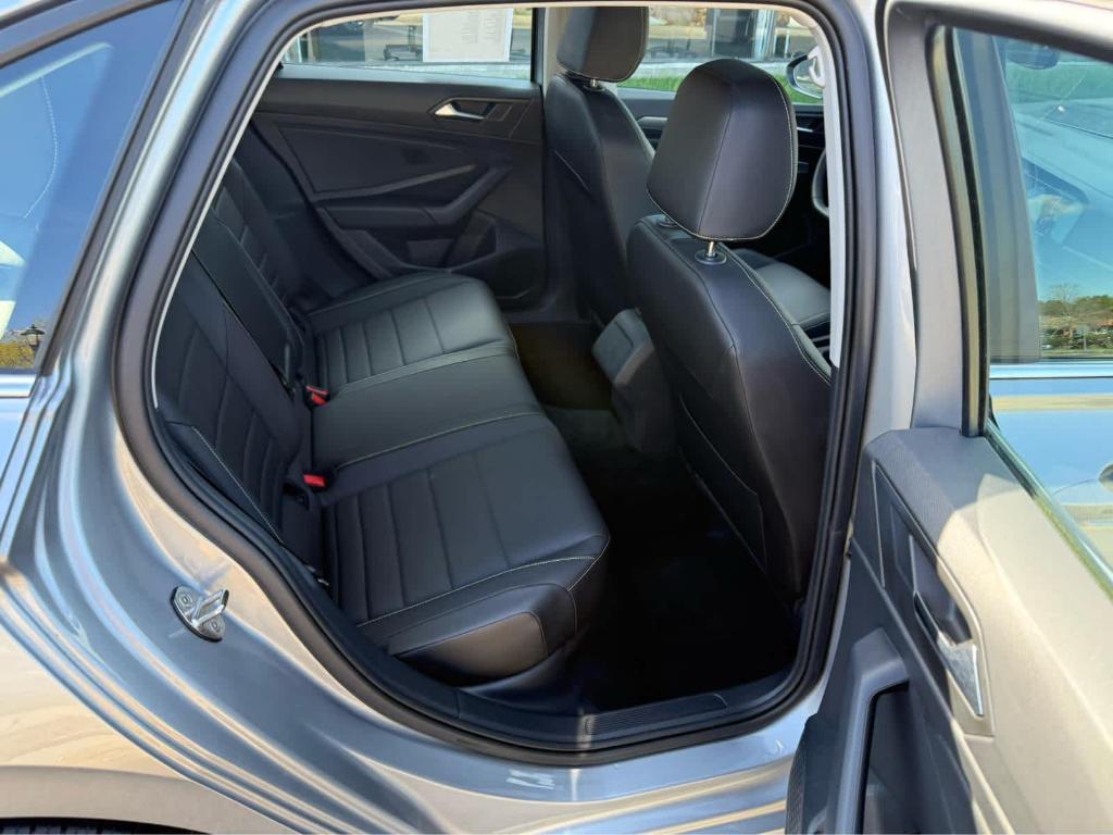 used 2023 Volkswagen Jetta car, priced at $20,995