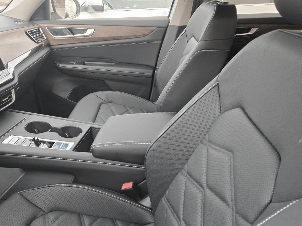 new 2026 Volkswagen Atlas car, priced at $39,821