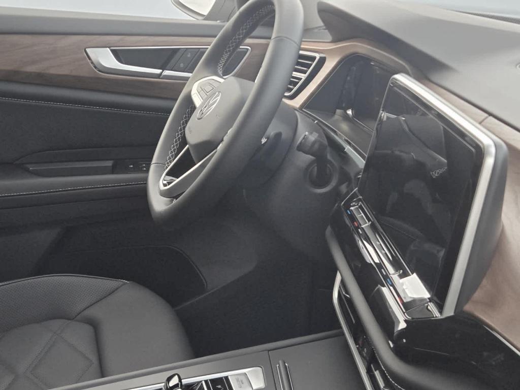 new 2026 Volkswagen Atlas car, priced at $39,821