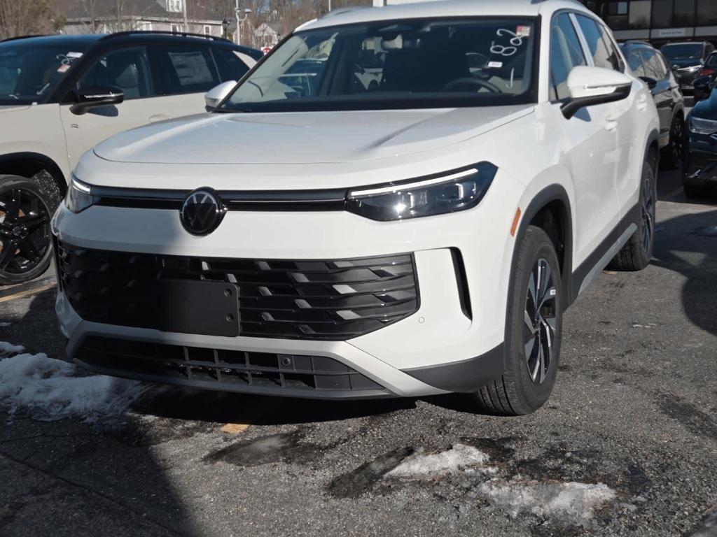 new 2026 Volkswagen Tiguan car, priced at $32,434