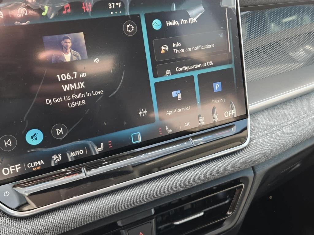 new 2026 Volkswagen Tiguan car, priced at $32,434