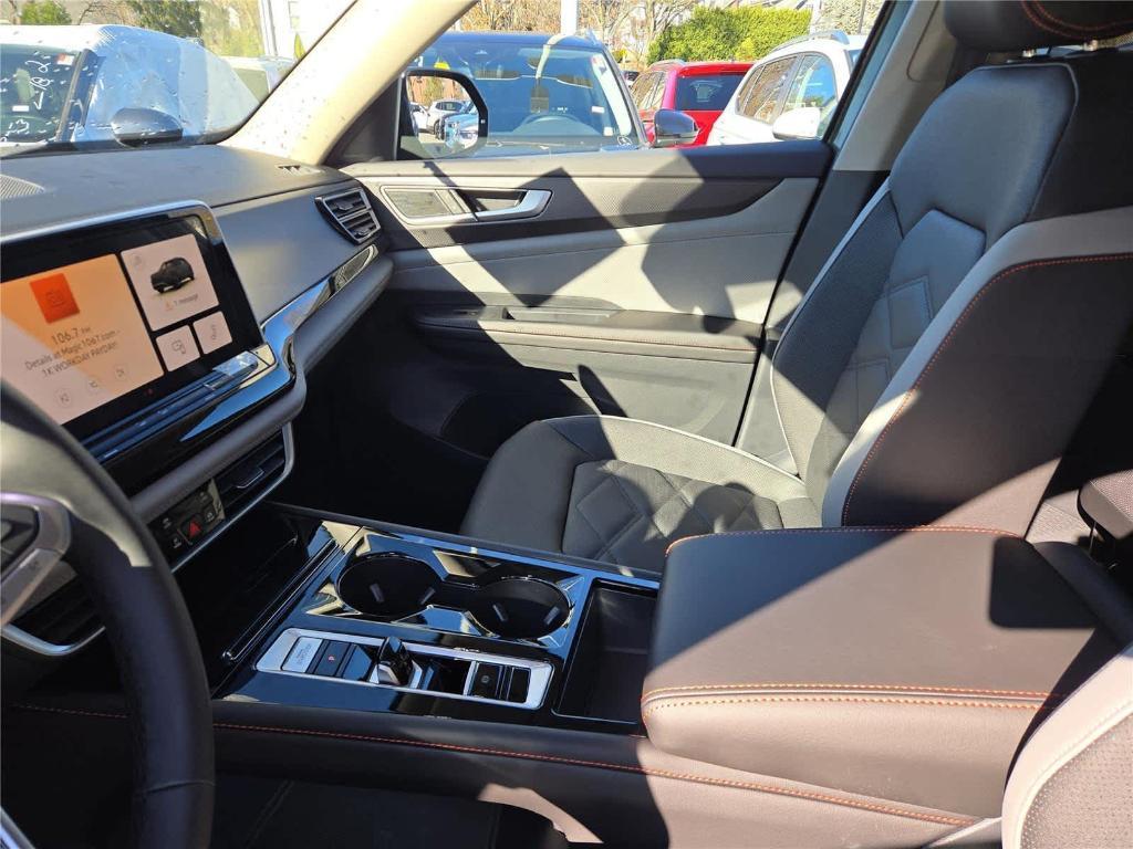 new 2026 Volkswagen Atlas car, priced at $45,871