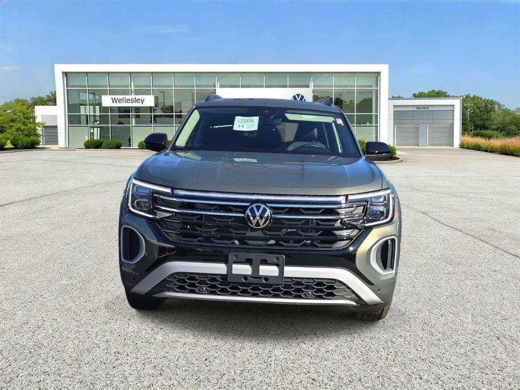 new 2026 Volkswagen Atlas car, priced at $45,871
