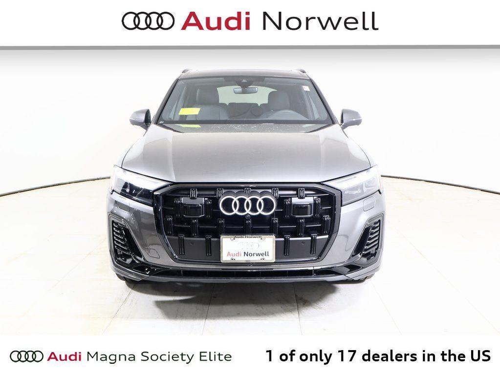 new 2026 Audi Q7 car, priced at $79,155