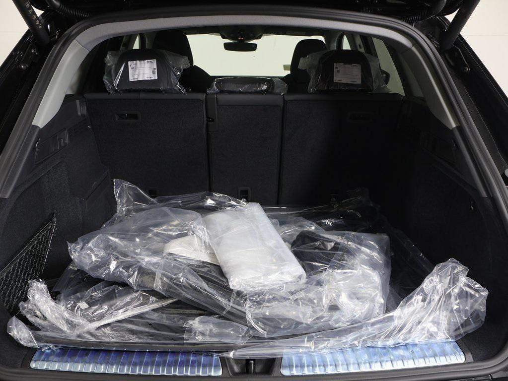 new 2025 Audi Q5 car, priced at $61,430