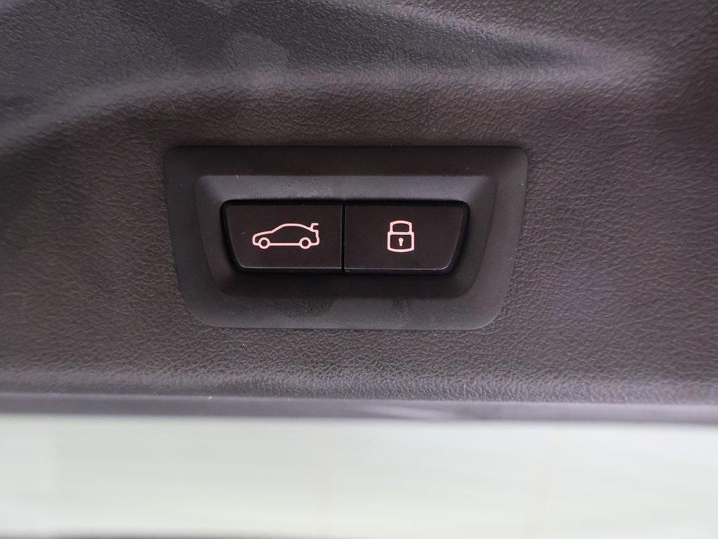 used 2026 BMW X7 car, priced at $84,990