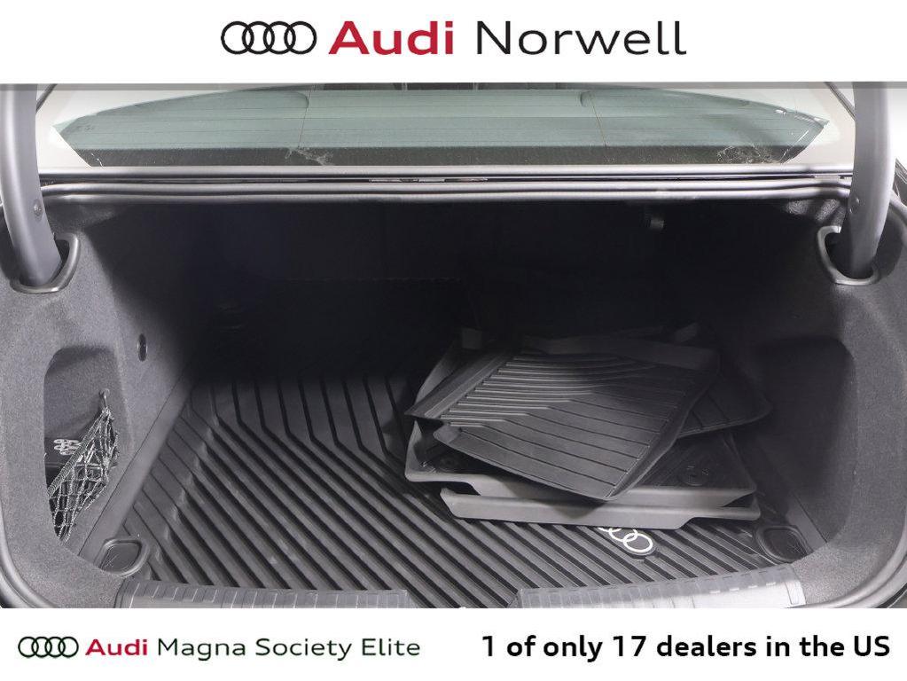 Audi A6 view 15