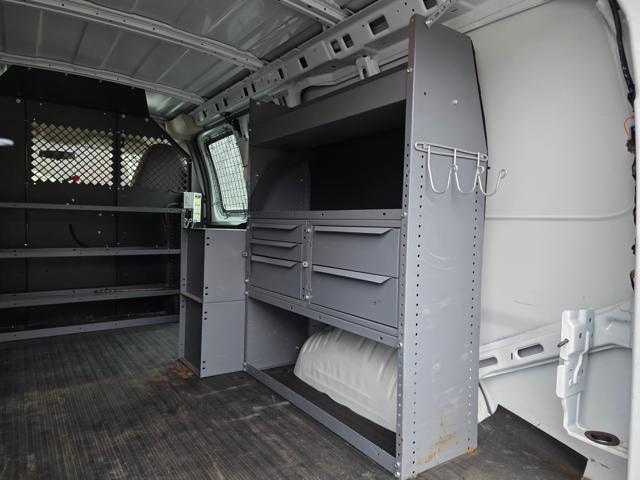 2012 Summit White Chevrolet Express 2500