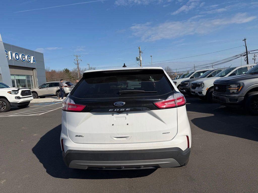 used 2022 Ford Edge car, priced at $27,990