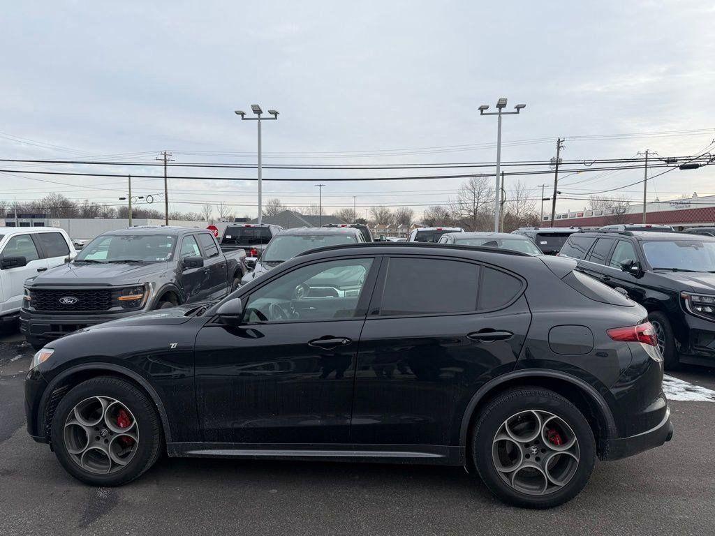 used 2023 Alfa Romeo Stelvio car, priced at $26,900
