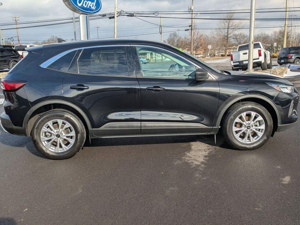 used 2023 Ford Escape car, priced at $21,053
