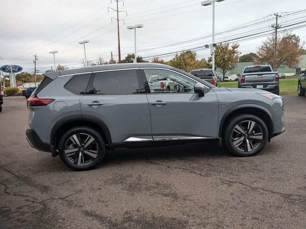 used 2021 Nissan Rogue car, priced at $22,995