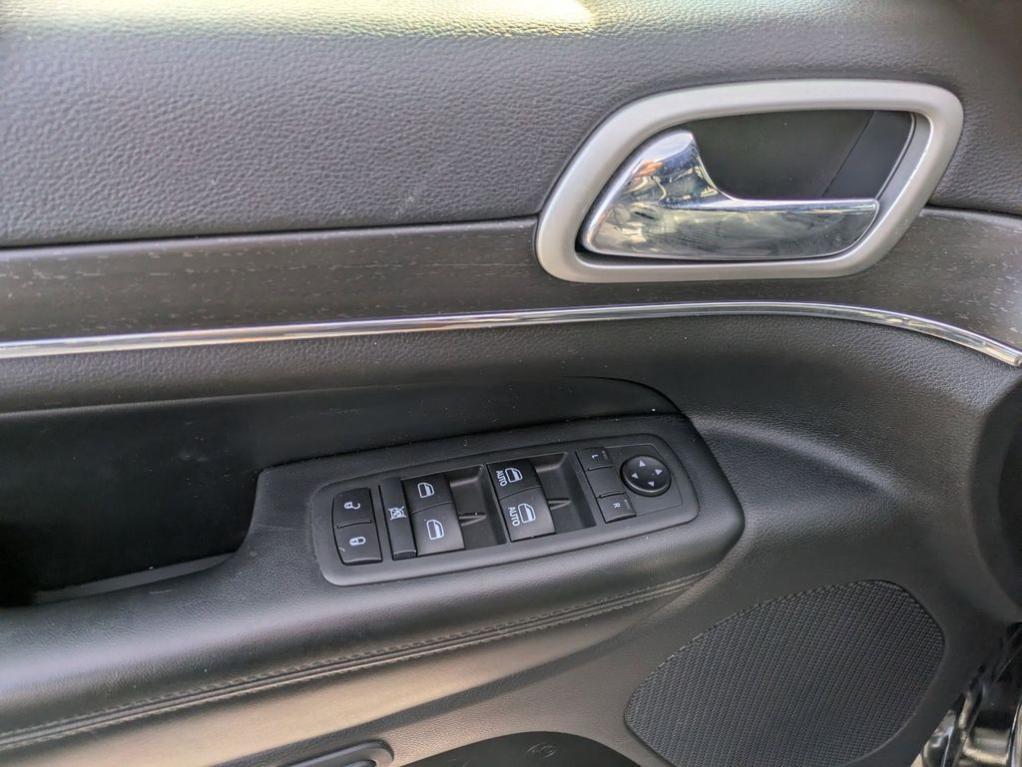used 2018 Jeep Grand Cherokee car, priced at $14,874