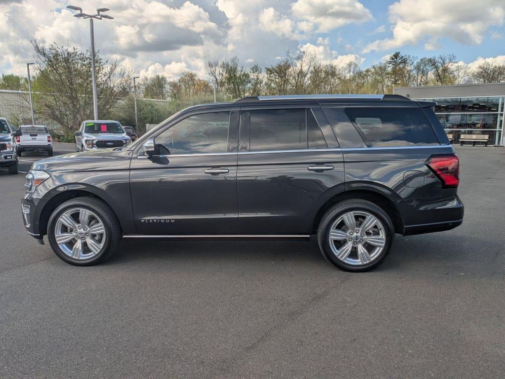 used 2024 Ford Expedition car, priced at $61,990