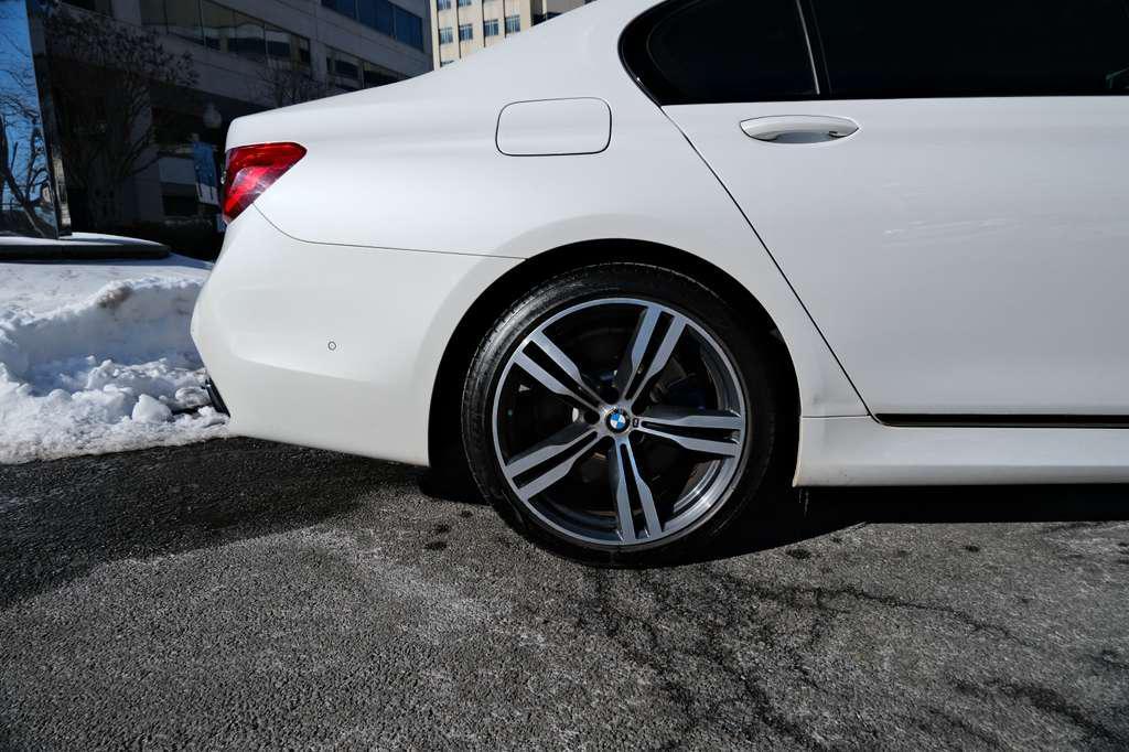 used 2018 BMW 750 car, priced at $23,571