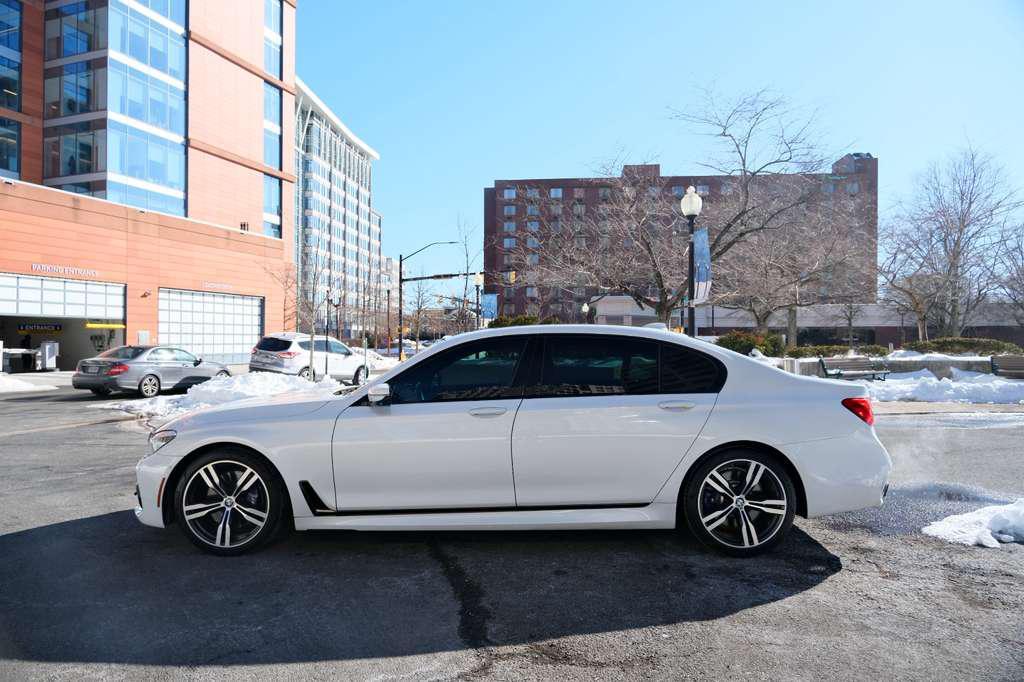 used 2018 BMW 750 car, priced at $23,571
