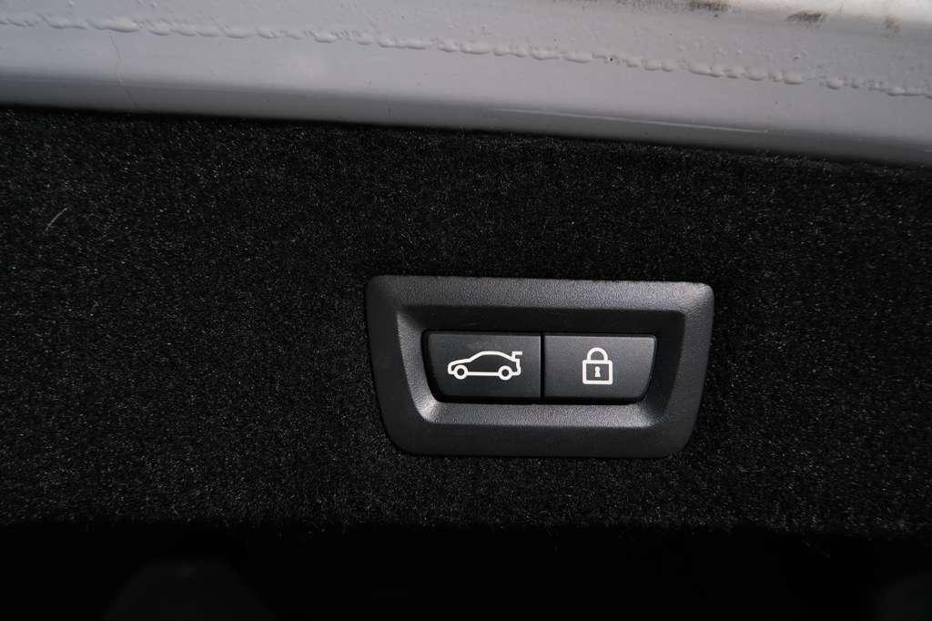 used 2018 BMW 750 car, priced at $23,571