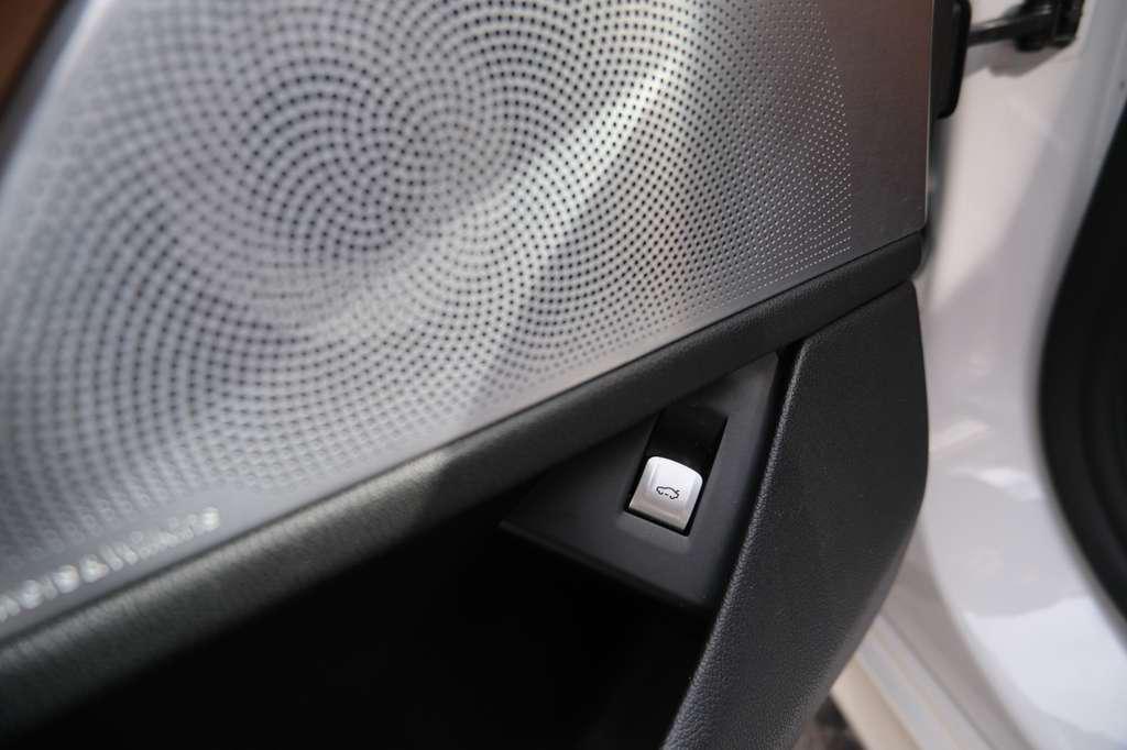 used 2020 BMW 750 car, priced at $36,966