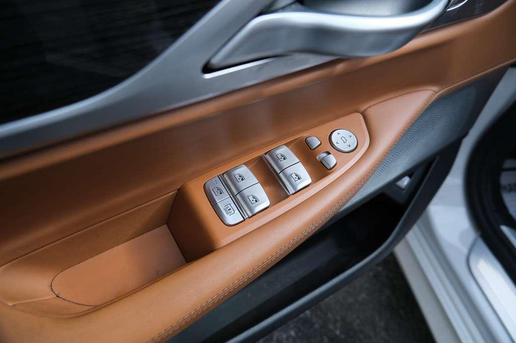 used 2020 BMW 750 car, priced at $36,966