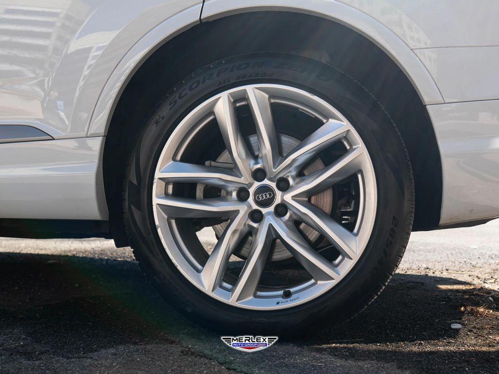 used 2018 Audi Q7 car, priced at $18,966