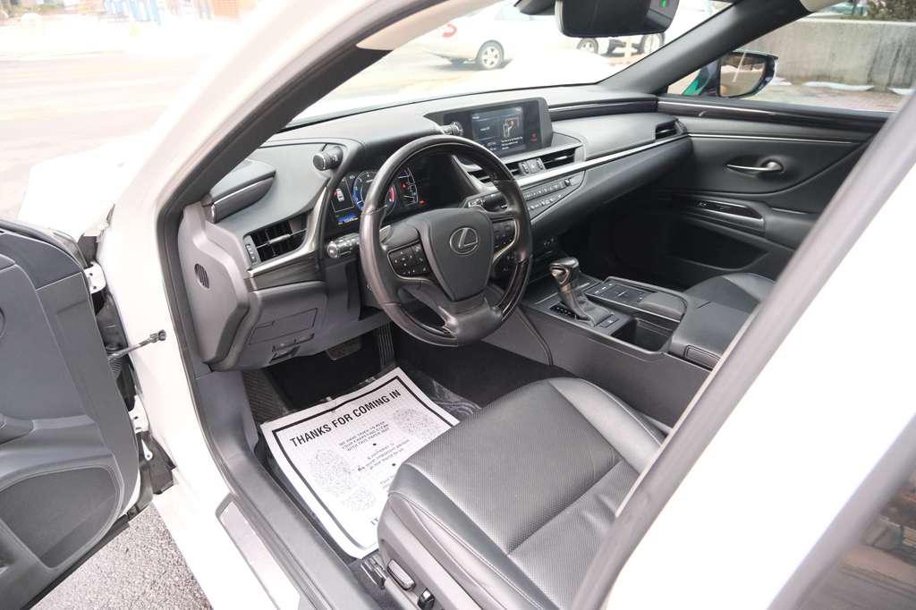 used 2019 Lexus ES 350 car, priced at $24,470